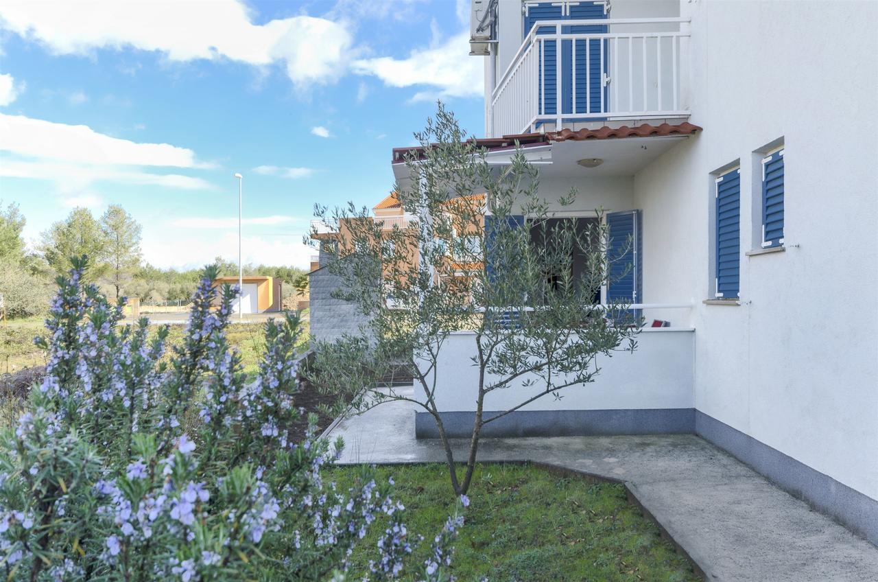 Apartment Branka Srima Zewnętrze zdjęcie